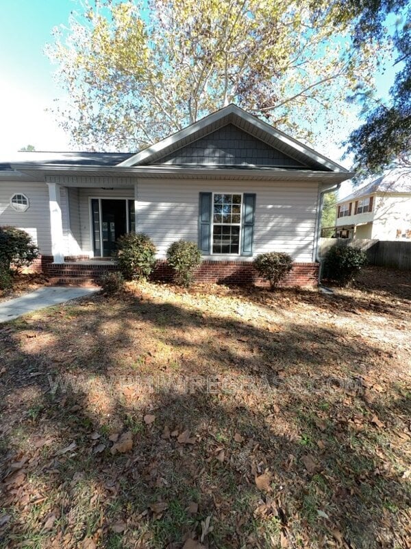 Primary Photo - 628 Joe Bruer Rd