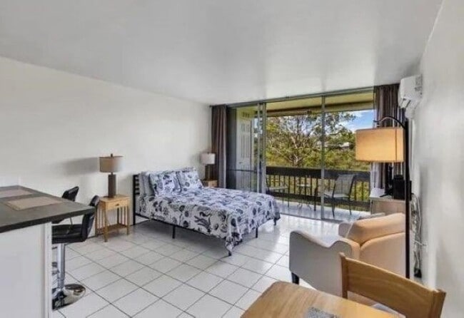 Building Photo - 3740 Lower Honoapiilani Rd