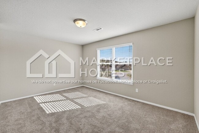 Building Photo - 5066 W Claxton Cir