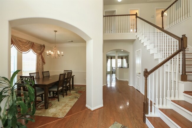 Building Photo - 6523 Trenton Lake Ln