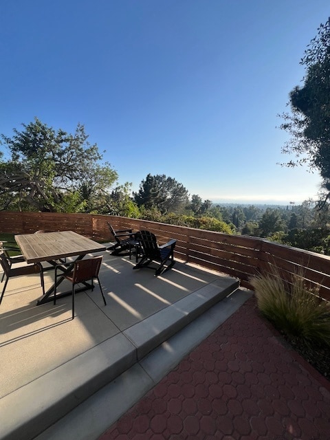 Building Photo - 9415 Mesa Terrace