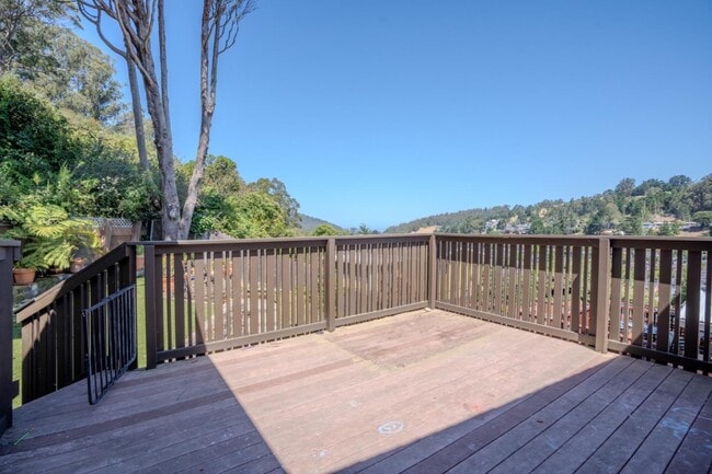 Building Photo - 1523 Valdez Way