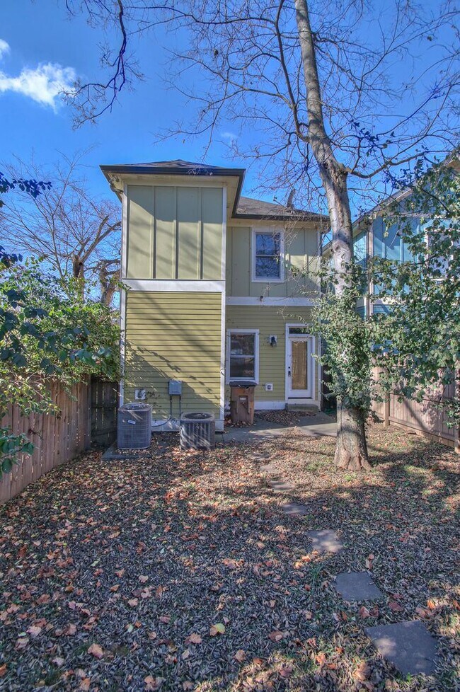 Building Photo - Great East Nashville 3BR Home
