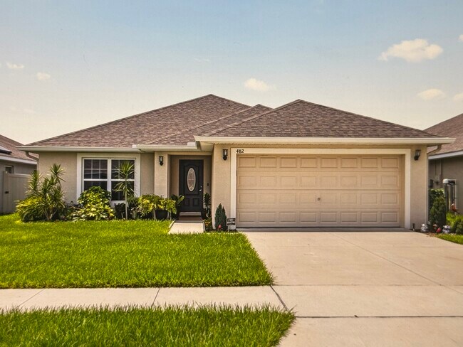 Building Photo - 482 Panaro Ln