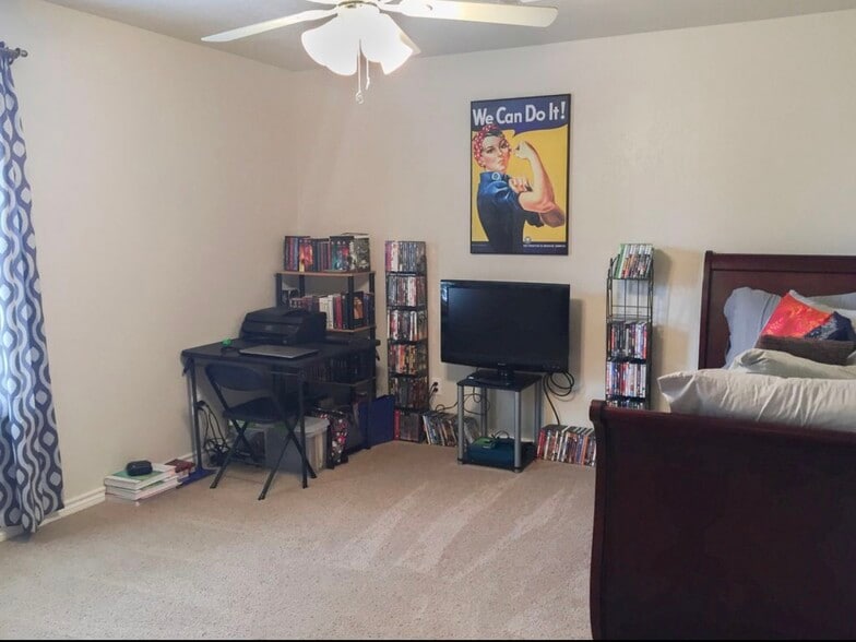 Bedroom 2 - 505 9th Ave B