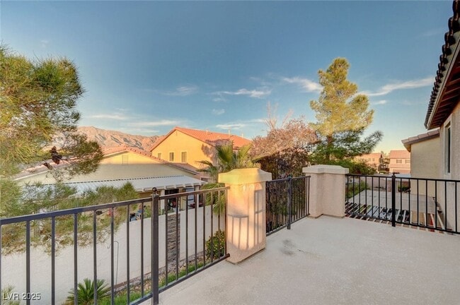 Building Photo - 4328 Desert Home Ave