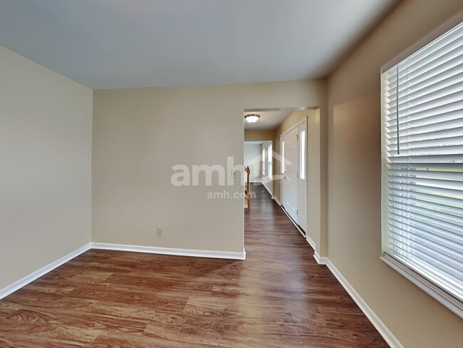 Building Photo - 10550 Williamswoods Dr