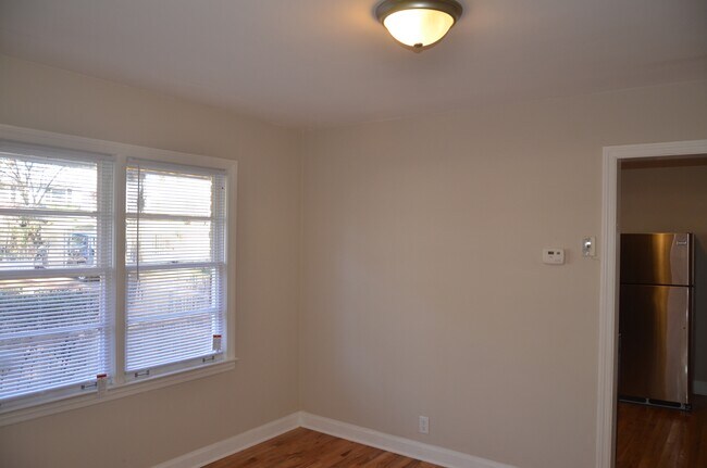 Building Photo - 3411 Lark Lane