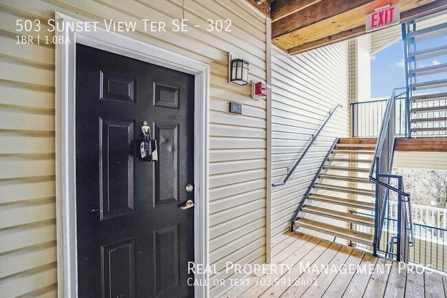 Building Photo - Beautifully Maintained Condo for Rent in G...