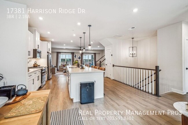 Building Photo - 17381 Harrison Rdg Dr