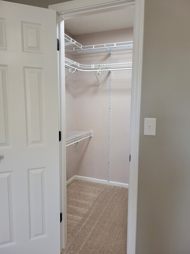 Building Photo - 12920 St Andrews Way