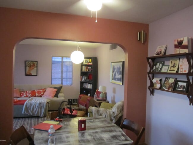 Building Photo - 1719 S El Camino Dr