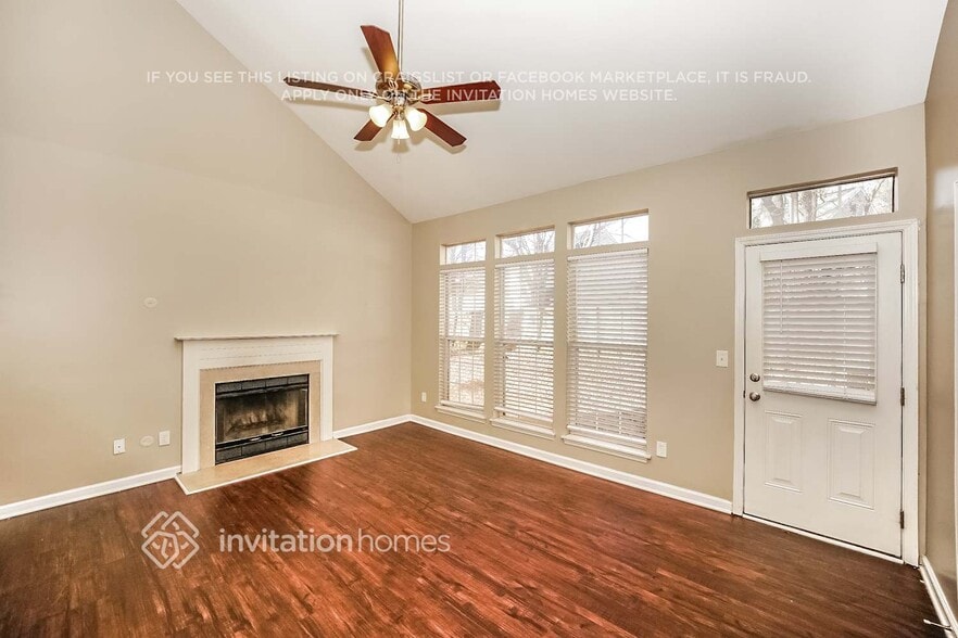 Building Photo - 9203 Darbyshire Pl