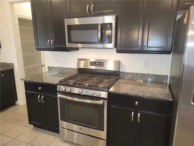 Building Photo - 7123 Black Sage St