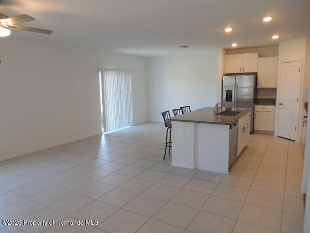 Building Photo - 136 Rain Lily Ave