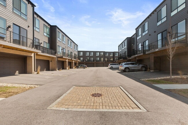 Building Photo - 1269 Catalina Ct.