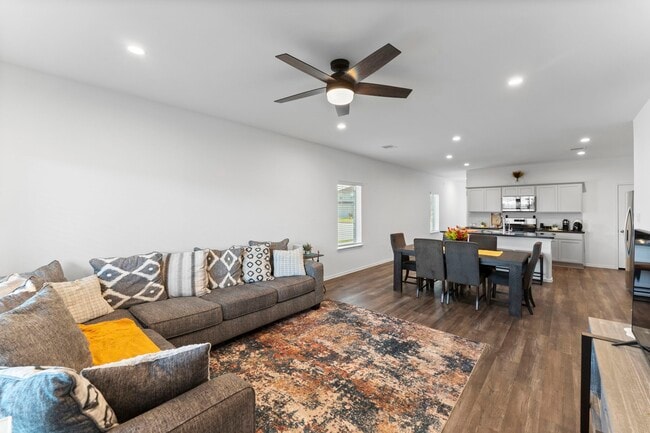 Building Photo - 24227 Oriole Summit Dr