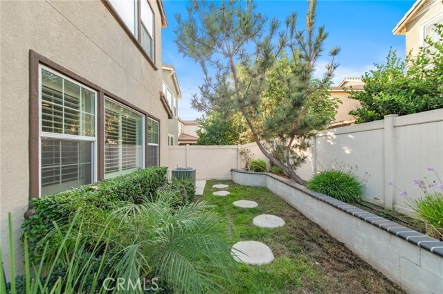 Building Photo - 6248 Desales St