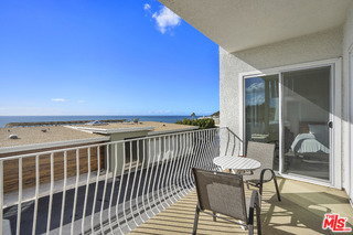 Building Photo - 18103 W Coastline Dr