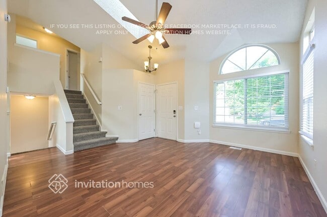 Building Photo - 4923 N Wildflowers Way