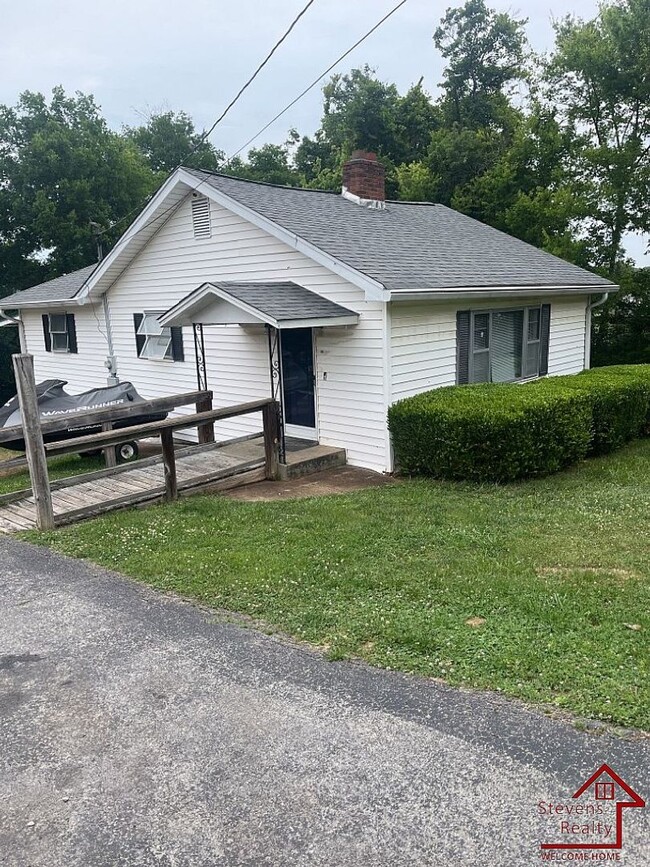 Building Photo - 317 Susong Dr