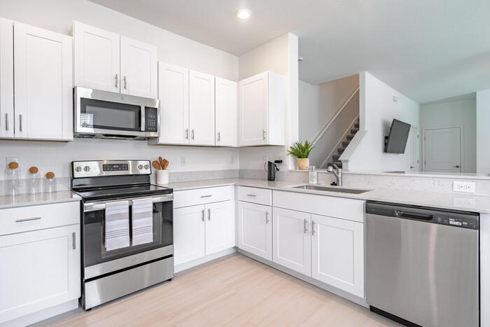 Building Photo - 5058 Capri Hbr Dr