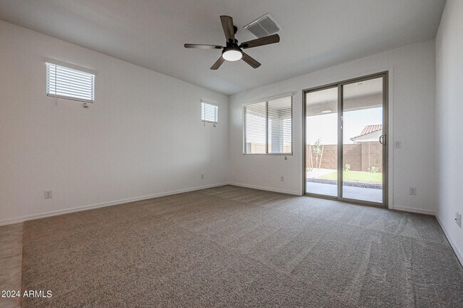 Building Photo - 8907 W Colter St