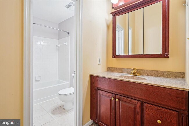 Building Photo - 6760 Cardinal Woods Ct