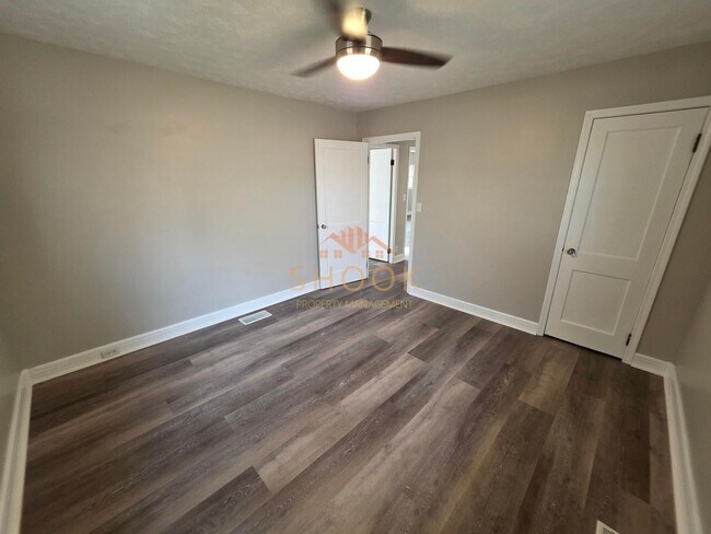 Building Photo - 500 Carrolton Blvd