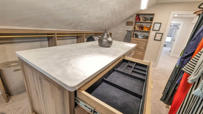 Building Photo - 6223 Winchester Ave