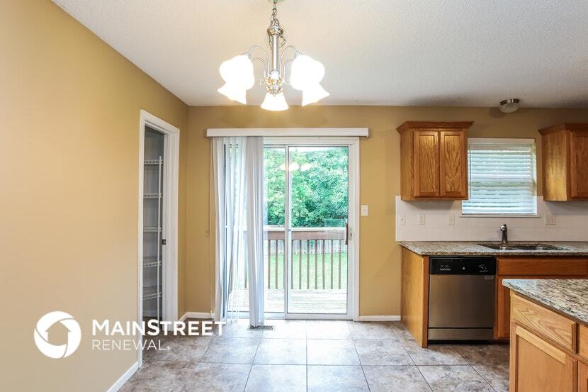 Building Photo - 8720 NE 116th St