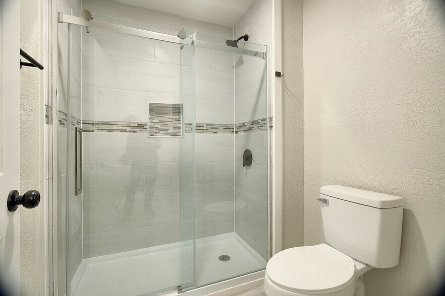 Building Photo - 911 Rockwall St