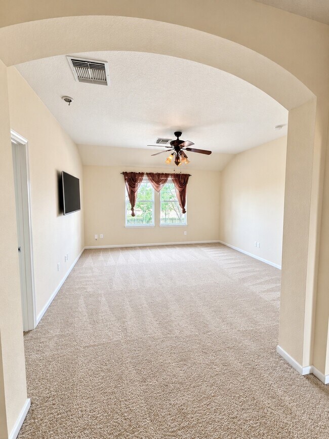 Building Photo - 17322 Brookhollow Mist Ct