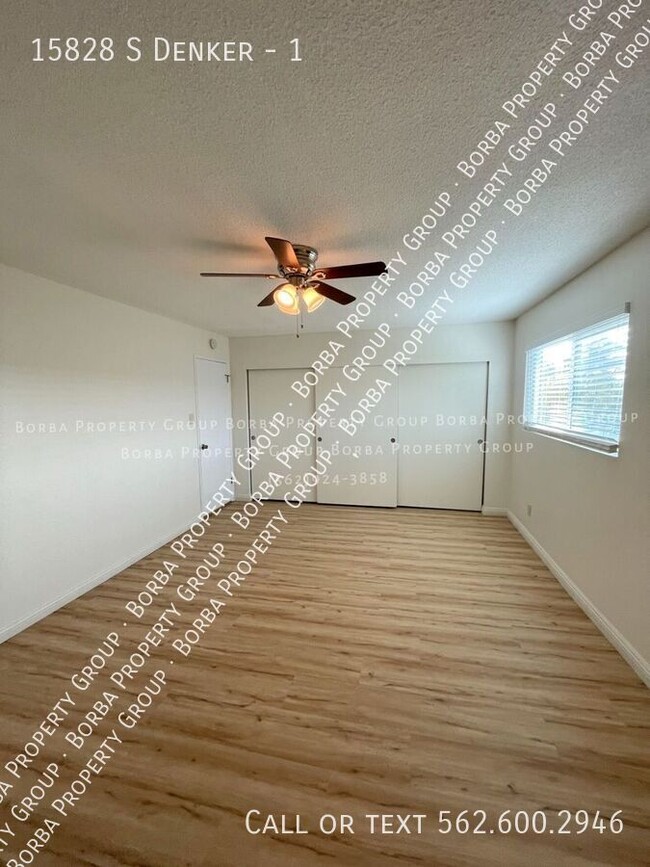 Building Photo - SPACIOUS 3 BEDROOM 1.5 BATHROOM TOWNHOME W...