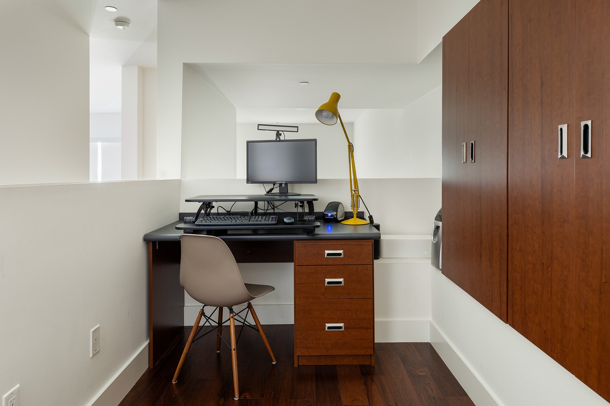 Upstairs Office - 6735 Yucca St