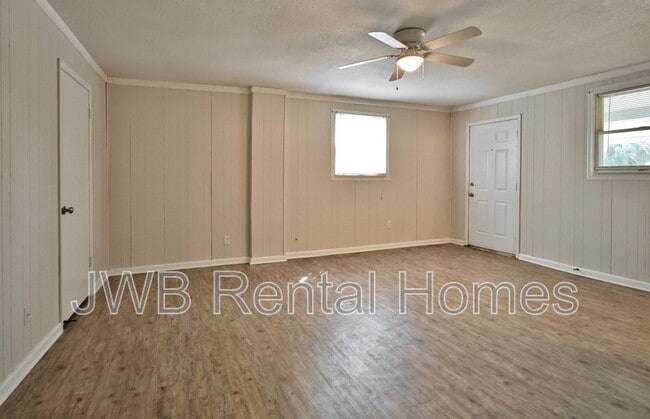 Building Photo - 8260 Monmouth Way