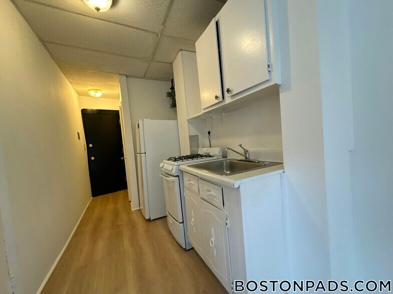 Building Photo - 44A Joy St