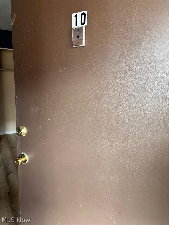 Building Photo - 519 Crosby St