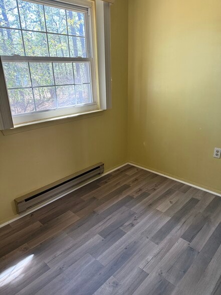 Building Photo - 31C Medford Rd