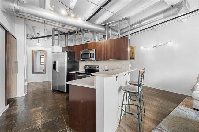 Building Photo - 878 Peachtree St NE