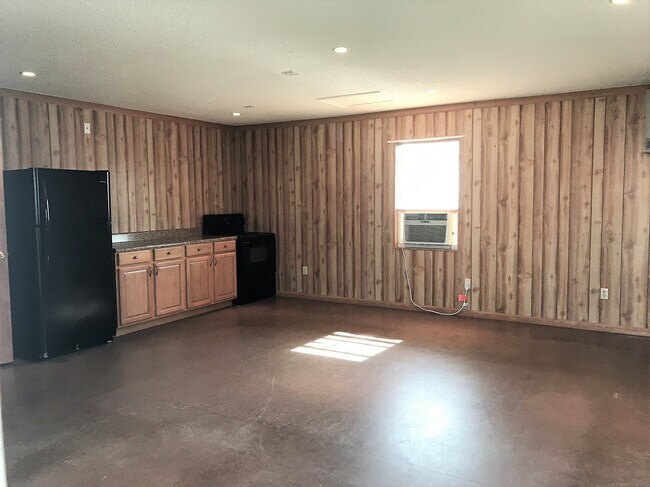 Building Photo - 4605 Crested Butte Rd