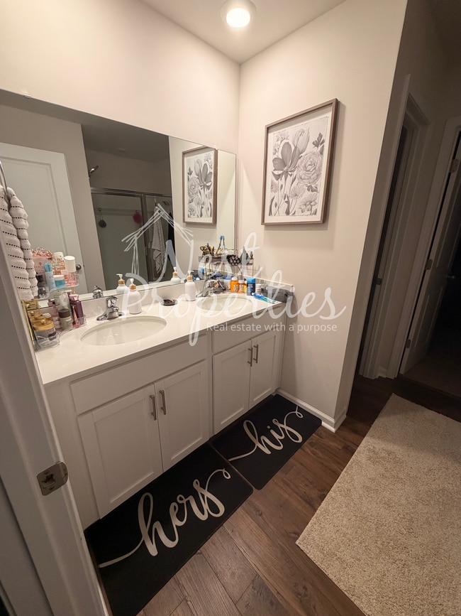 Building Photo - 413 Pine Log Run