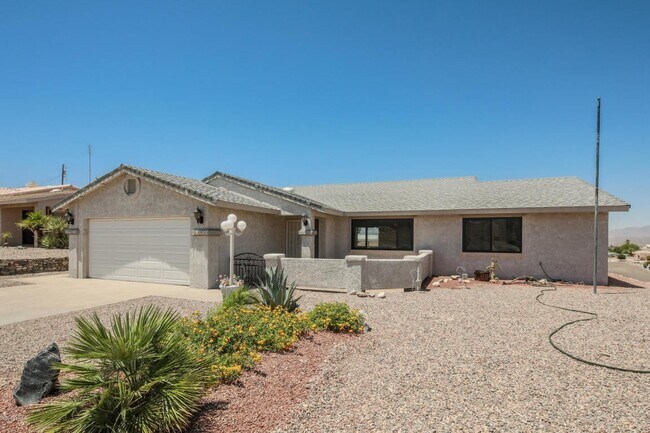 Building Photo - Unfurnished Long Term House! Price Adjustm...