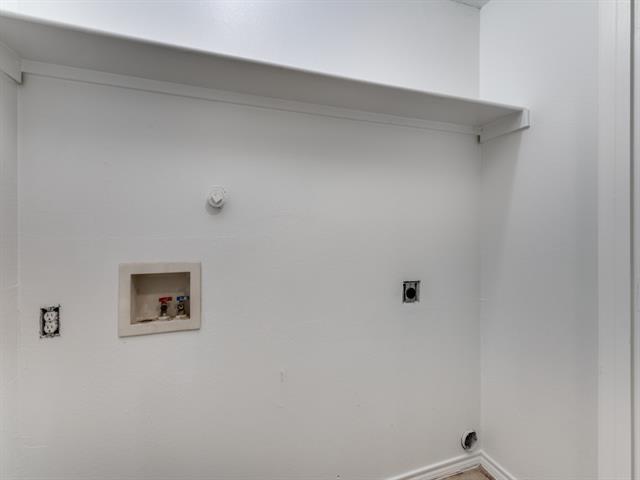 Building Photo - 4516 Alamosa St