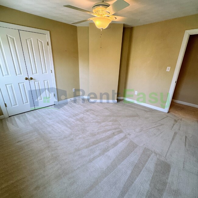 Building Photo - 1325 Meggett Dr