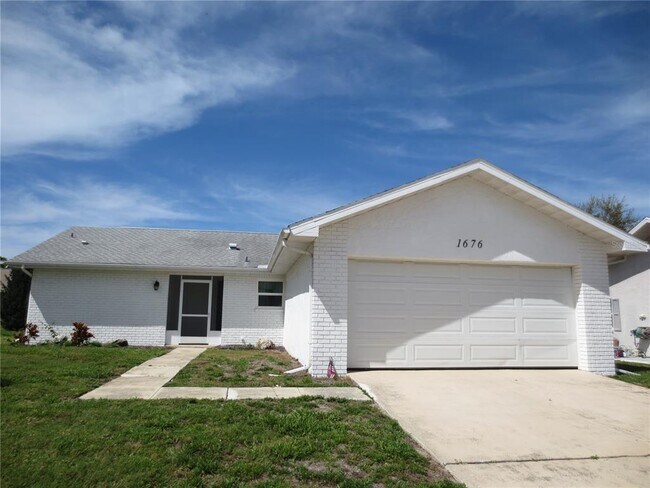 Primary Photo - 1676 Caledonia Dr