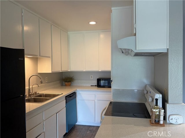 Building Photo - 6542 Ocean Crest Dr