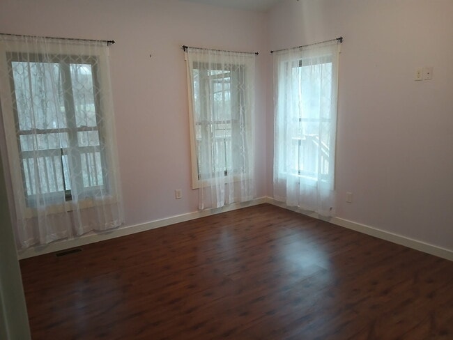 Building Photo - 178 Chestnut Walk Dr