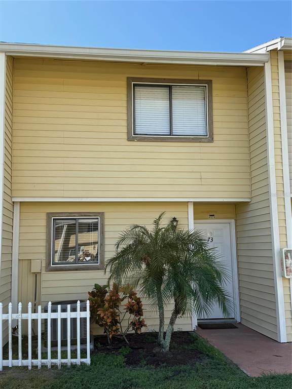 Building Photo - 22710 Watersedge Blvd