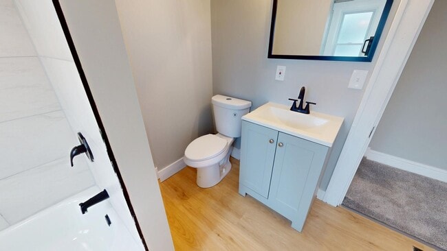 Building Photo - Old Brooklyn Area - 3 Bedrooms - Single Fa...